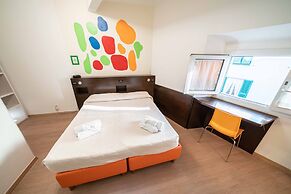 Hotel Cairoli