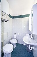 Hotel Cairoli