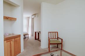 Limari Hotel