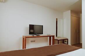 Limari Hotel