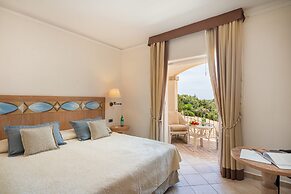 Hotel Petra Bianca