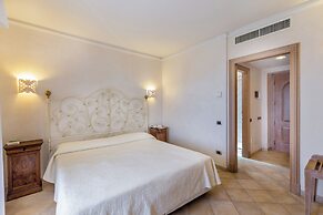 Hotel Petra Bianca
