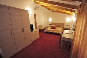 Nature Bio Hotel Elite