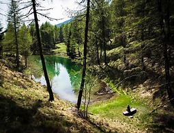 Nature Bio Hotel Elite