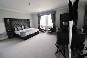 Fife Lodge