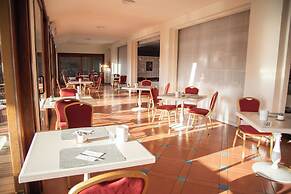 Hotel Santa Gilla