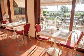Hotel Santa Gilla