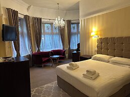 The Normanhurst Hotel