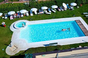 Enjoy Garda Hotel