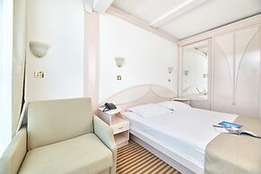 Hotel Zorna Plava Laguna