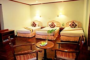 Angkor Hotel