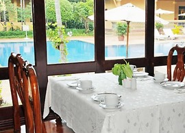 Angkor Hotel