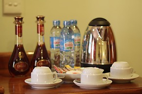 Angkor Hotel