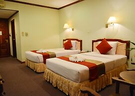 Angkor Hotel