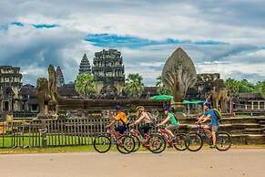 Angkor Hotel