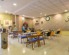 Hotel Bangalore Gate & Conferences