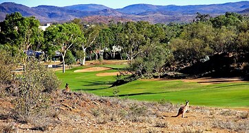 Desert Palms Alice Springs