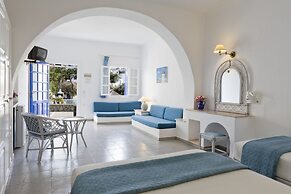 Kamari Hotel