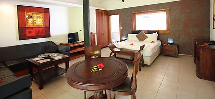 Wellesley Resort