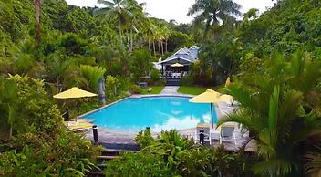 Wellesley Resort