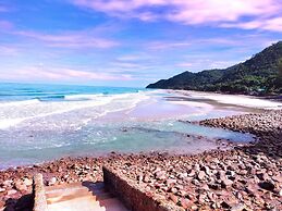 Chang Buri Resort & Koh Chang Hillside