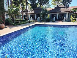 Chang Buri Resort & Koh Chang Hillside