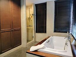 Chang Buri Resort & Koh Chang Hillside