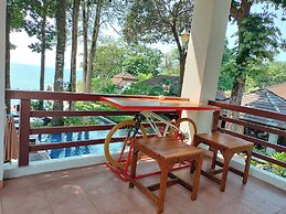 Chang Buri Resort & Koh Chang Hillside