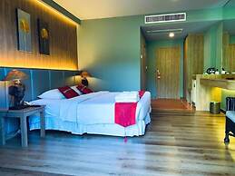 Chang Buri Resort & Koh Chang Hillside