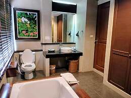 Chang Buri Resort & Koh Chang Hillside