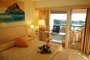 Acacia Resort