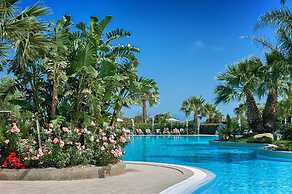 Acacia Resort