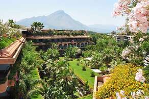 Acacia Resort