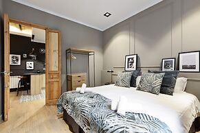 Sagrada Familia Apartment