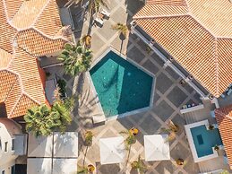 Grecotel Plaza Beach House