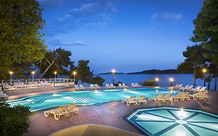 Aminess Vival Grand Azur Hotel