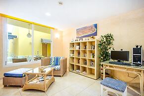 Apartamentos Punta Marina by LIVVO