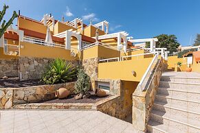 Apartamentos Punta Marina by LIVVO