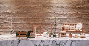 Clef Hotel