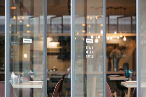 Clef Hotel