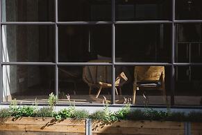 Clef Hotel