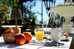 Sud Hotel