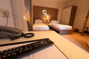 Slavija Culture Heritage Hotel