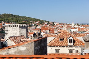 Slavija Culture Heritage Hotel
