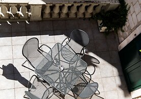 Slavija Culture Heritage Hotel