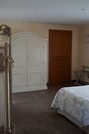 Manoir Des Douets Fleuris