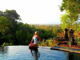 Langon Bali Resort