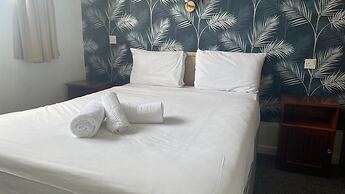 Diamond Hotel