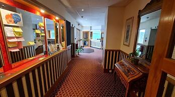 Diamond Hotel