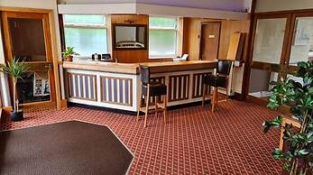 Diamond Hotel